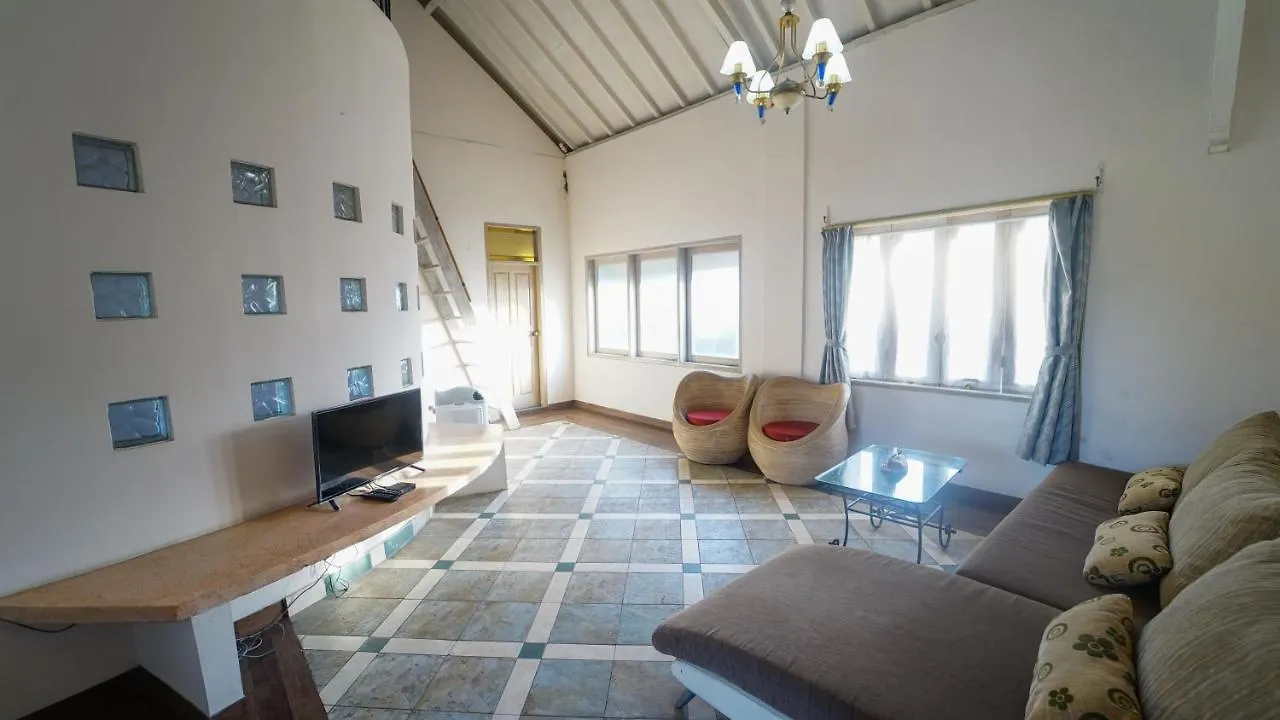 Villa M&K Kuta  Kuta (Bali)